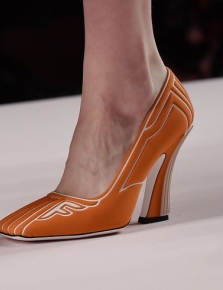 Τα ωραιότερα παπούτσια από την Fashion Week του Μιλάνου
