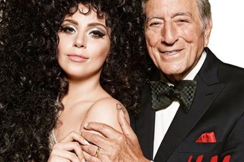  Lady Gaga και Tony Bennett πρωταγωνιστούν στην χριστουγεννιάτικη καμπάνια των H&M! (Photos)