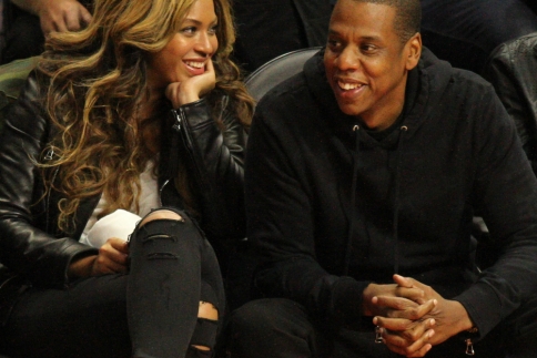 Beyonce- Jay Z: Δεν σταμάτησαν να γελάνε σε αγώνα μπάσκετ στο Los Angeles