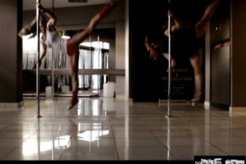 Pole Ballet & Contemporary: Όταν το κλασικό μπαλέτο συνάντησε τον στύλο