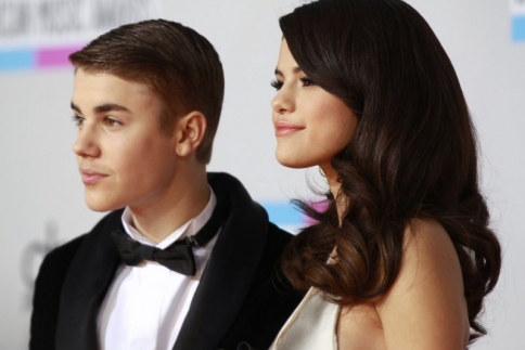 Θα το δούμε και αυτό; Ετοιμάζουν νέο τραγούδι Justin Bieber – Selena Gomez