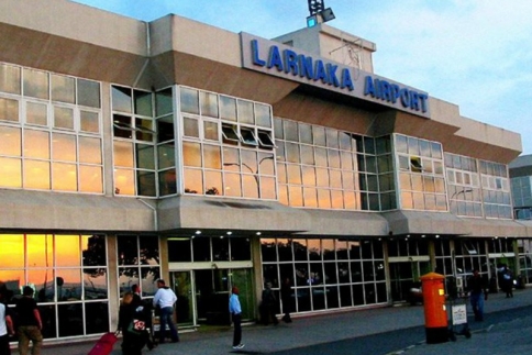Αεροπειρατεία σε πτήση της Egypt Air - Έχει σημάνει συναγερμός στο αεροδρόμιο της Λάρνακας