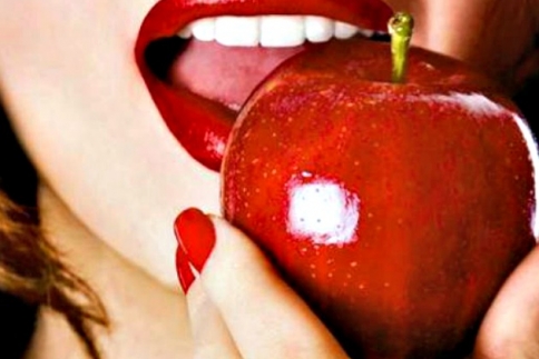 7 λόγοι ζωτικής σημασίας για να τρως ένα μήλο την ημέρα