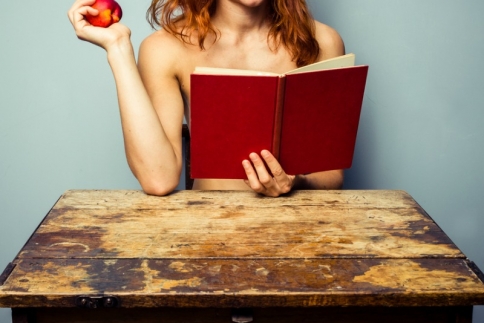 Η Κατερίνα Τσεμπερλίδου διάβασε το βιβλίο δίαιτας The 17 Day Diet