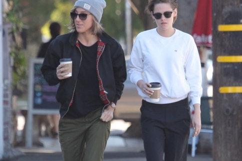 Kristen Stewart: Εγκρίνει και η μητέρα της την σχέση της με την Alicia Cargile