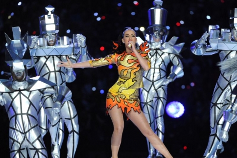 To τατουάζ της Katy Perry για το Super Bowl