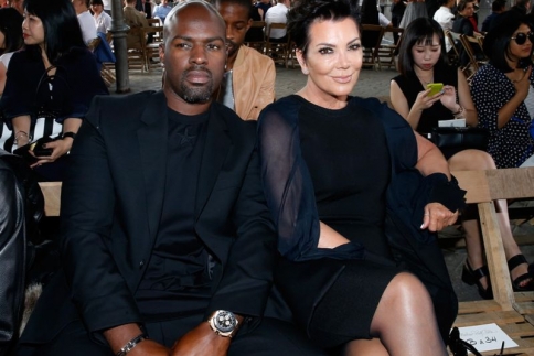 To περίμενες; Παντρεύτηκε η μητέρα των Kardashians!