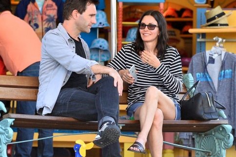 Courteney Cox: Το Φιλαράκι πήγε στην Disneyland