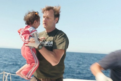 David Morrissey: Τον είδαν στη Λέσβο να βοηθάει τους μετανάστες