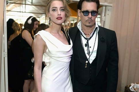 Έκπληξη! Ο Johnny Depp και η Amber Heard παντρεύτηκαν!