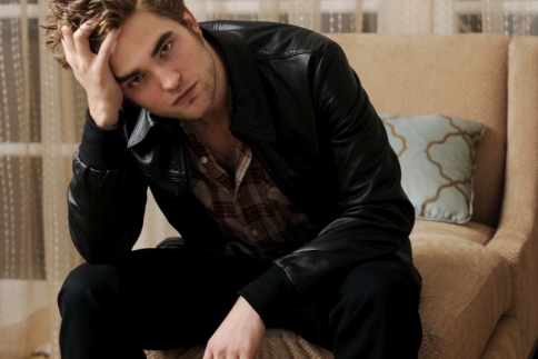 Robert Pattinson : Δεν μπορούσα να πάω για ψώνια εξαιτίας του Twilight