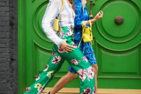 Μόδα Άνοιξη 2017 : 3 stylish τρόποι να φορέσεις το floral παντελόνι (+ ρεπορτάζ αγοράς)