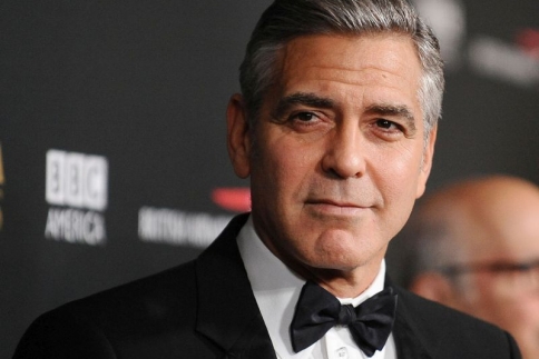 George Clooney: Άντρες σταματήστε να βάφετε τα μαλλιά σας!