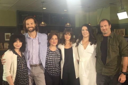 Θα σε πιάσει νοσταλγία! To cast του Gilmore Girls έκανε reunion