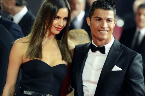 Ιrina Shayk: Ο Ronaldo έστελνε κρυφά ερωτικά sms σε άλλες γυναίκες
