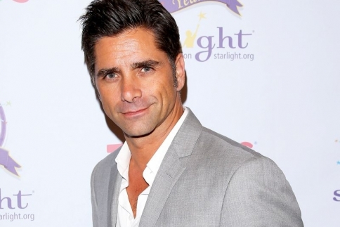 John Stamos: Οι ωοθήκες μου κουδουνίζουν