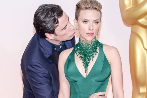 Scarlett Johansson: Η απάντηση της για το φιλί του John Travolta