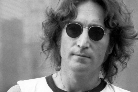 John Lennon: Τα γεγονότα που στιγμάτισαν τη ζωή του