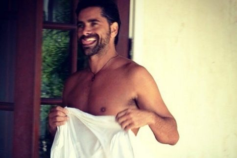 Το Instagram του John Stamos θα διαλύσει οικογένειες 