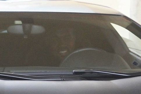 Kanye West: Πηγαίνει για burger με την Lamborghini!