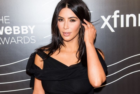 Πόσο Kardashian αντέχεις; Η Kim πάγωσε το λίπος της για τον πιο αλλόκοτο λόγο