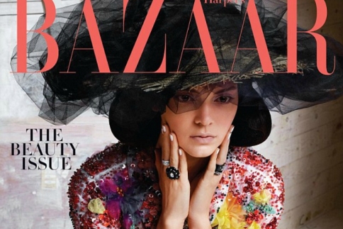 Kendall Jenner: Αποθεώνει το στυλ της Kim Kardashian και τη θεωρεί fashion icon