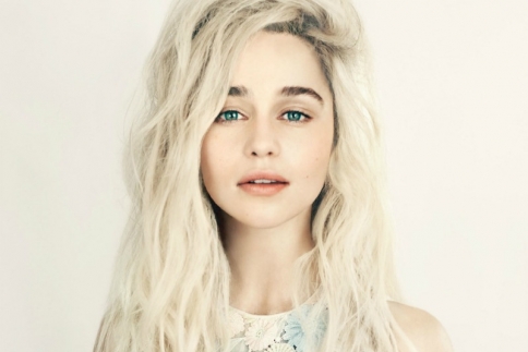 Emilia Clarke χρόνια πολλά! Δεν γινόταν να μη θυμηθούμε τις πιο σέξι στιγμές σου