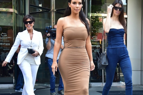 Η Kim Kardashian έντυσε τη κόρη της κουνάβι για το Halloween