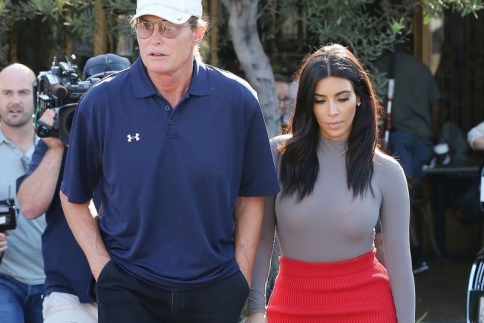 Kim Kardashian : Ήξερα πως ο Bruce Jenner ντυνόταν γυναίκα εδώ και 24 χρόνια