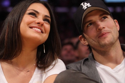 Παντρεύτηκαν Ashton Kutcher-Mila Kunis;
