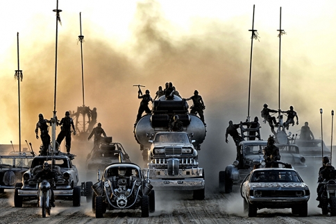 Εσύ είδες το Mad Max; Μπήκαμε στα παρασκήνια της ταινίας της χρονιάς 