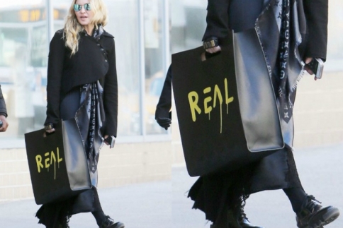 Madonna : H επιστροφή της shopper bag! Και η Madonna είναι η αιτία (+ ρεπορτάζ αγοράς)