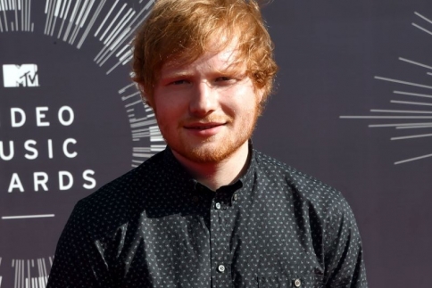 Ed Sheeran : Θα παρουσιάσει τα MTV Europe Music Awards