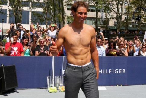 Rafael Nadal : Sexy στη νέα διαφήμιση του Tommy Hilfiger