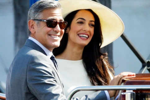 Αλήθεια ή ακόμη ένα trash δημοσίευμα; Έγκυος η Amal Alamuddin!