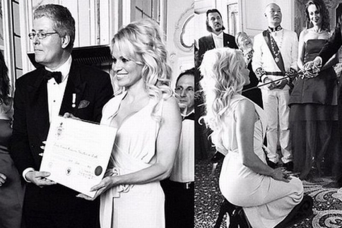 Pamela Anderson: Έγινε Δούκισσα του Giglio!