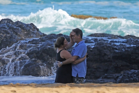 Pierce Brosnan: Ξεκούραση στην εξωτική Hawaii