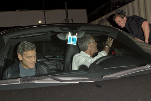 Boys Night για τον νιόπαντρο George Clooney