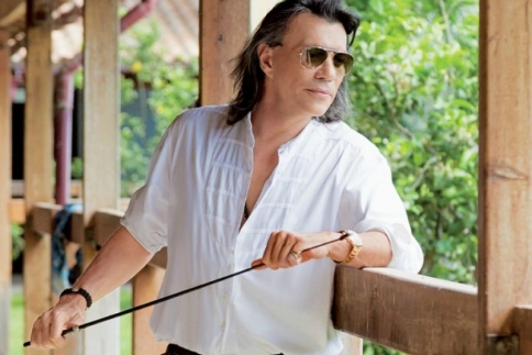 Ο Ψινάκης θέλει να πιει αυτό που πίνει η Χριστοδουλοπούλου! Όλο το λεξιλόγιό του