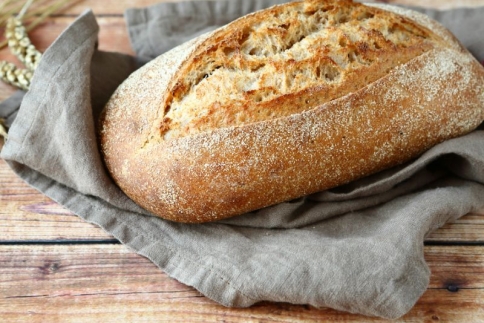 H συνταγή του μπαμπά Αντώνη: Χωριάτικο και αφράτο ψωμί