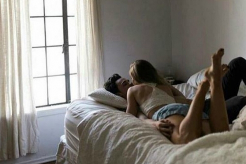 Sex και σχέσεις: 5 τρόποι να του δείξεις τι σου αρέσει στο κρεβάτι