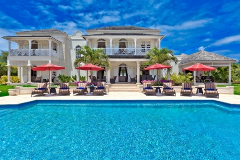 Θα νιώθει περήφανη! Το πρώτο σπίτι που αγοράζει η Rihanna στα Barbados είναι παλάτι