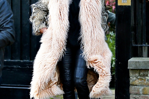 Το party outfit της Kate Moss που πρέπει να δοκιμάσεις