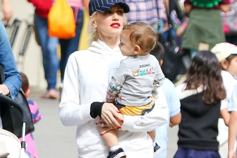 Gwen Stefani: Μια cool μαμά με τους γιους της στον Ζωολογικό Κήπο