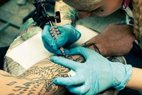 Τατουάζ: 10 tips που πρέπει να σκεφτείς σοβαρά πριν το κάνεις!