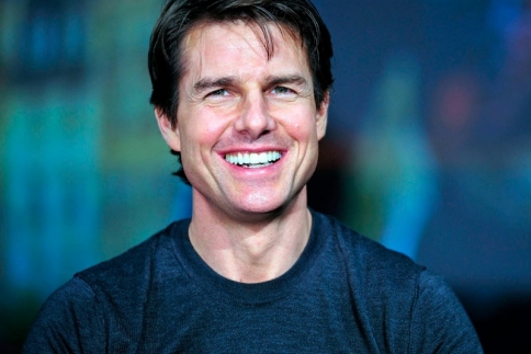 O Tom Cruise είναι βρυκόλακας 