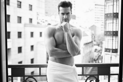 Τοwel Sunday: Αυτά είναι τα πιο hot αγόρια του Instagram με πετσέτα