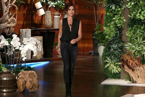 Victoria Beckham: Η αποκαλυπτική της εμφάνιση στην Ellen DeGeneres