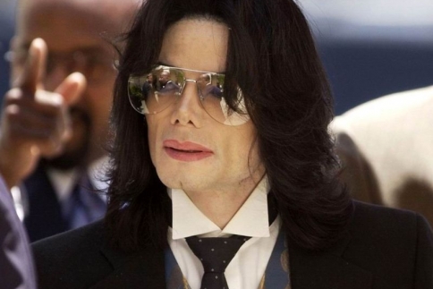 Michael Jackson: Νέες αποκαλύψεις που σοκάρουν για παρενόχληση ανηλίκων