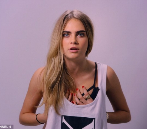 Έχει πολλά ταλέντα! Η Cara Delevigne μιλάει στους άντρες